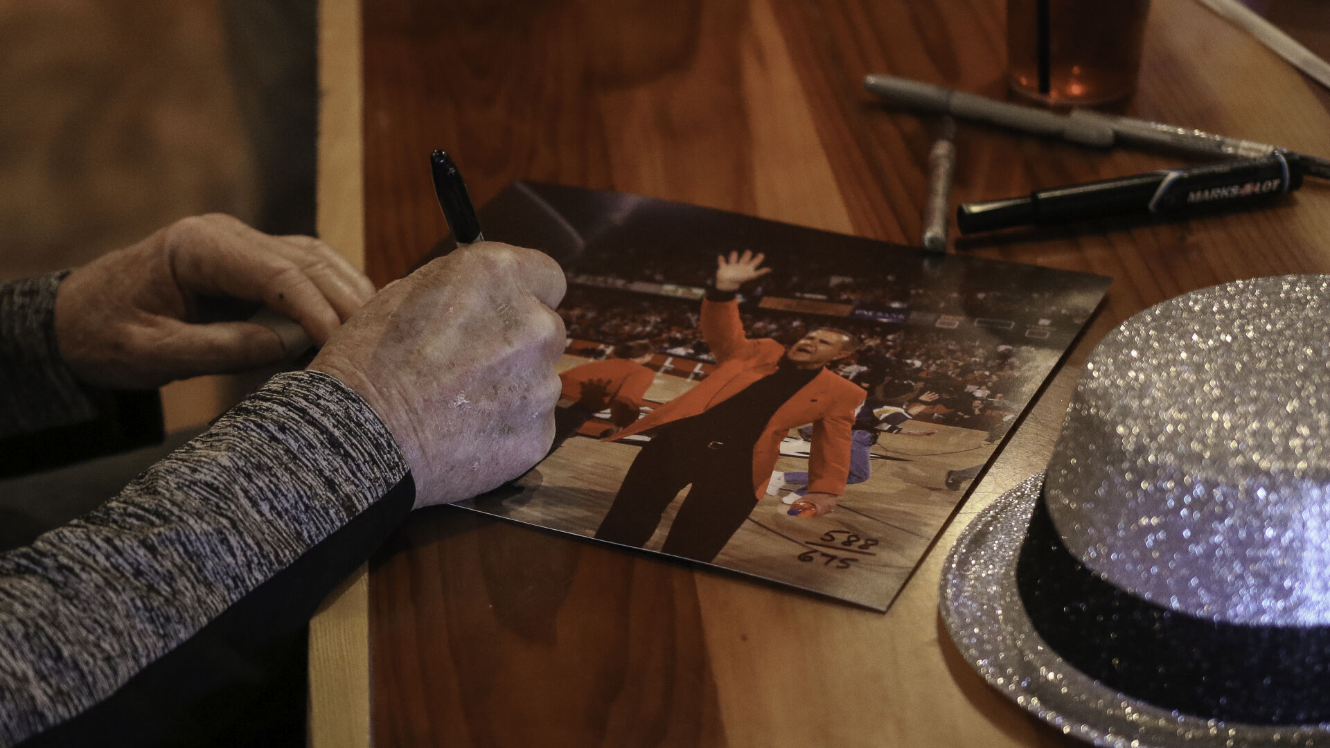 Denny Crum autographed photo